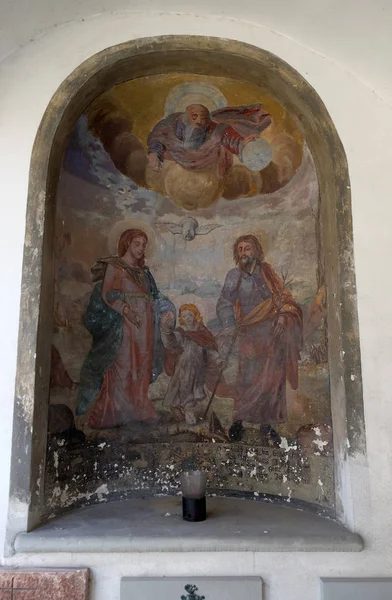 Ιερή Οικογένεια Τοιχογραφία Στην Εκκλησία Του Αγίου Leodegar Στη Λουκέρνη — Φωτογραφία Αρχείου