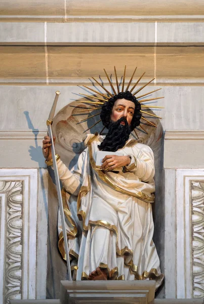 Апостол Статуя Церкві Святого Leodegar Напрямку Люцерн Швейцарія — стокове фото