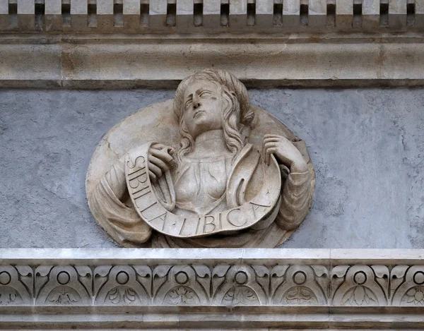 Sibilla Libica Rilievo Sul Portale Della Cattedrale San Lorenzo Lugano — Foto Stock