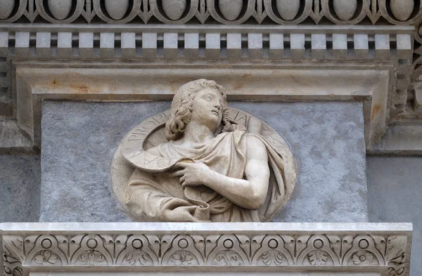 Prophet Daniel Relief Auf Dem Portal Der Laurentius Kathedrale Lugano — Stockfoto