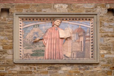 Dante Alighieri Floransa, Società Dante Alighieri Kültür Derneği Binası, Toskana, İtalya sokaklarında boyunca birçok tabak gösterilir