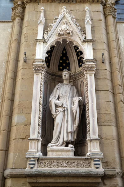 Saint Philip Nanni Banco Orsanmichelen Kirkko Firenzessä Toscanassa Italiassa — kuvapankkivalokuva