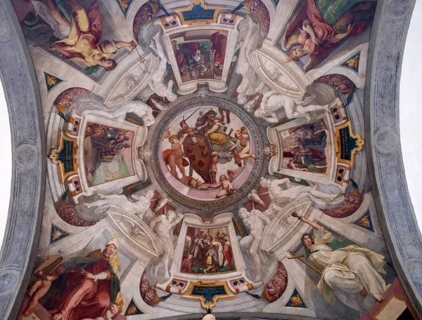 Mars Pitää Medici Vaakuna Välillä Putti Fresco Bernardino Poccetti Ospedale — kuvapankkivalokuva