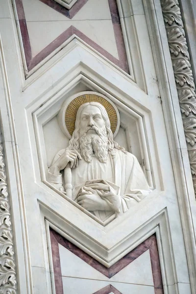 Apostel Relief Der Fassade Der Basilika Santa Croce Berühmte Franziskanische — Stockfoto