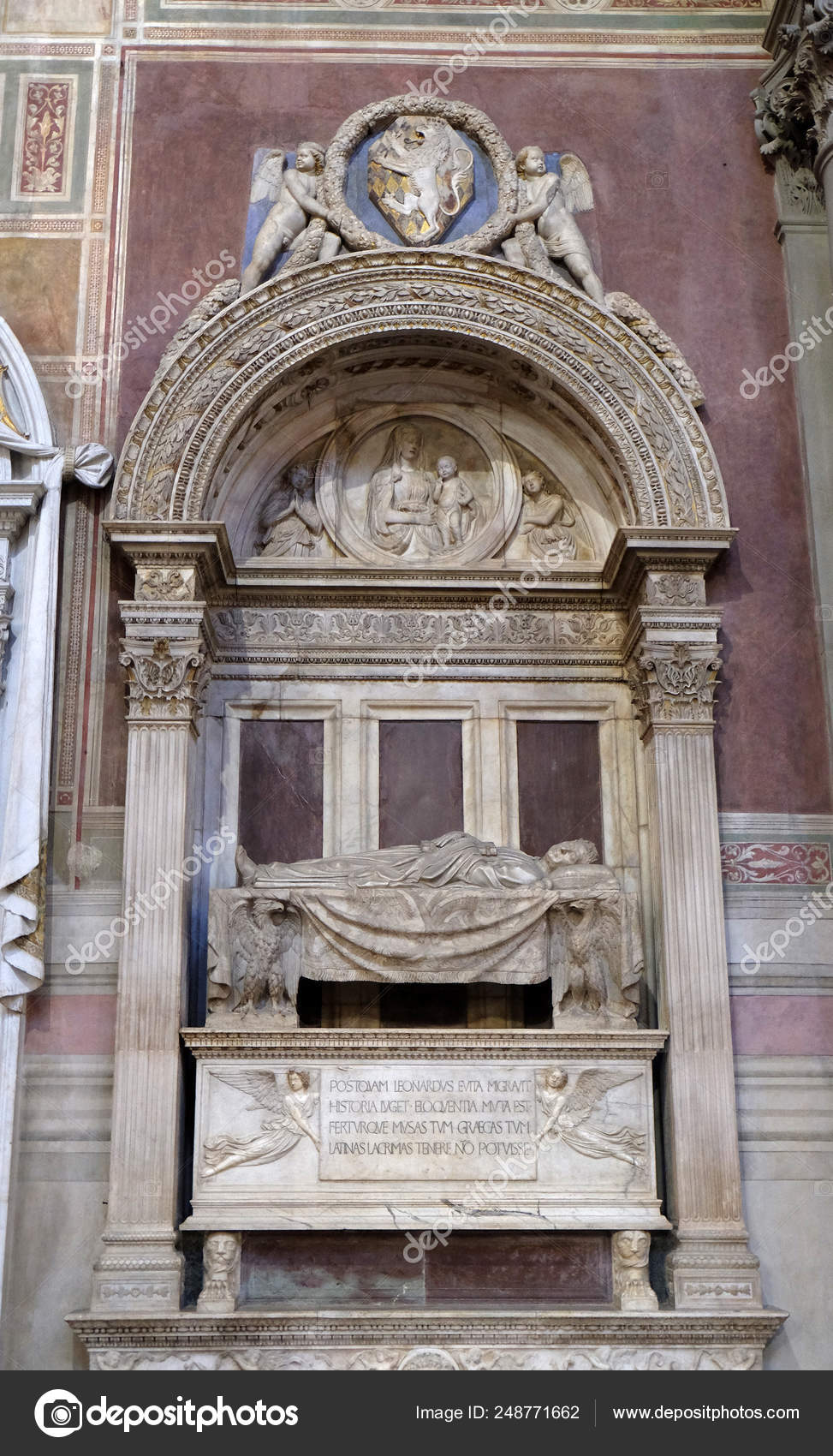 Tomb Galileo Galilei 1564 1642 Giulio Foggini Basilica Santa Croce Stock Editorial Photo C Zatletic Tomb Galileo Galilei 1564 1642 Giulio Foggini Basilica Santa Croce Stock Editorial Photo C Zatletic