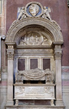Leonardo Bruni İtalyan Hümanist, tarihçisi ve devlet adamı, Bernardo Rossellino, Funerary anıt, Basilica of Santa Croce (Kutsal haç Bazilika) Floransa, İtalya tarafından Türbesi