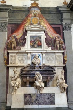 Giulio Foggini tarafından Galileo Galilei Türbesi, Basilica di Santa Croce (Kutsal Haç Bazilikası) Floransa, Italya