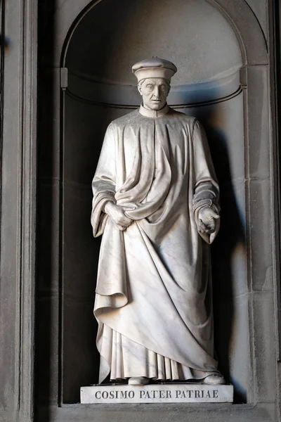 Cosimo Pater Patriae Posąg Niszach Kolumnada Uffizi Pierwszej Połowie Xix — Zdjęcie stockowe