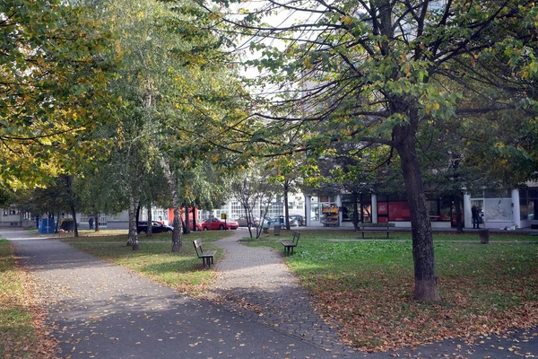 公园在马莱斯尼察住宅区 萨格勒布 克罗地亚 — 图库照片