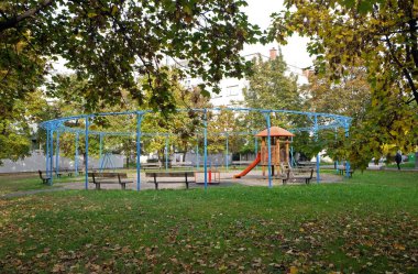 Malesnica yerleşim bölgesinde çocuk oyun alanı, Zagreb, Hırvatistan
