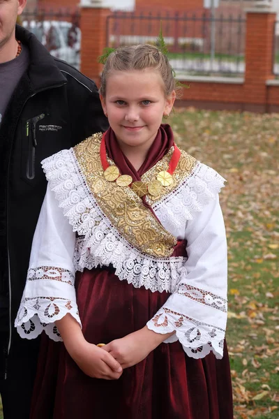 Girl Dressed Folk Costumes Church Mass Thanksgiving Day Stitar Croatia — Stock Photo, Image