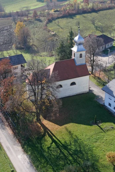 Farní Kostel Svaté Trojice Barilovicki Cerovac Chorvatsko — Stock fotografie