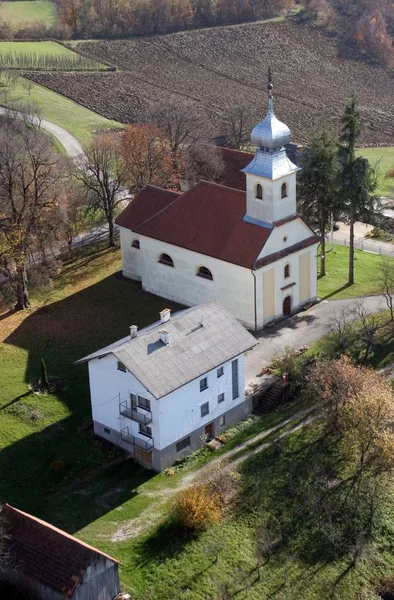 Iglesia Parroquial Santísima Trinidad Barilovicki Cerovac Croacia — Foto de Stock