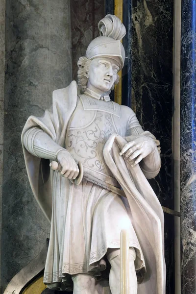 Estatua San Martín Altar Mayor Iglesia San Juan Bautista Zagreb —  Fotos de Stock