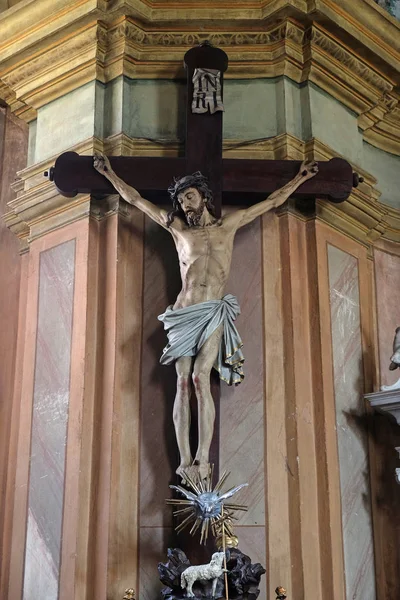 Crucifixo Igreja São João Batista Zagreb Croácia — Fotografia de Stock