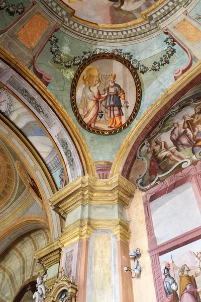 Fresco Techo Iglesia San Juan Bautista Zagreb Croacia — Foto de Stock