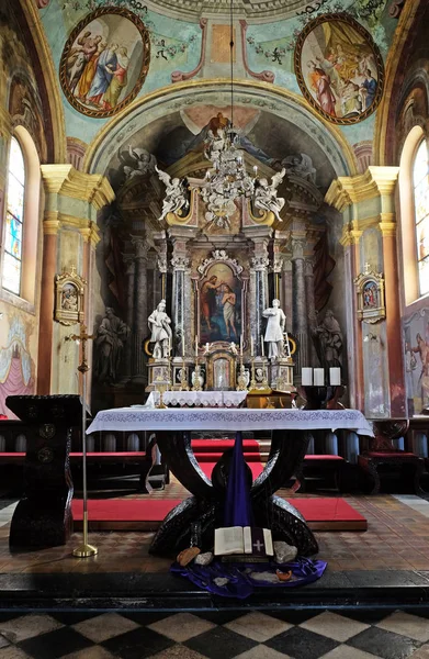 Altar Principal Igreja São João Batista Zagreb Croácia — Fotografia de Stock