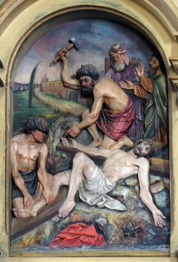 11. Haç İstasyonları, Çarmıha Gerilme: İsa haç çivilenmiş, Saint John Zagreb Baptist kilise, Hırvatistan