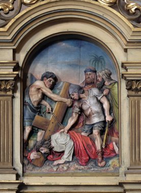 9. Haç İstasyonları, İsa üçüncü kez düşüyor, Zagreb'de Vaftizci Aziz Yahya kilisesi, Hırvatistan