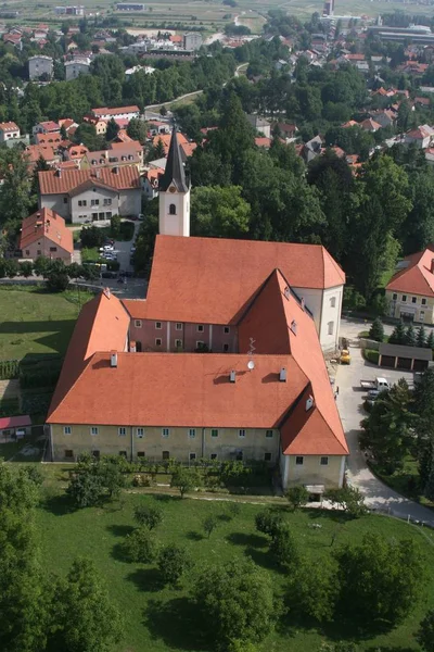 Kościół Wniebowzięcia Nmp Klasztoru Franciszkanów Samobor Chorwacja — Zdjęcie stockowe