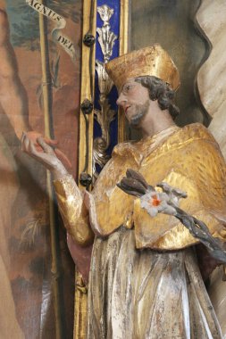 Cazma'daki Aziz Meryem Magdalene Kilisesi'nde Vaftizci Yahya'nın sunağındaki Aziz Heykeli