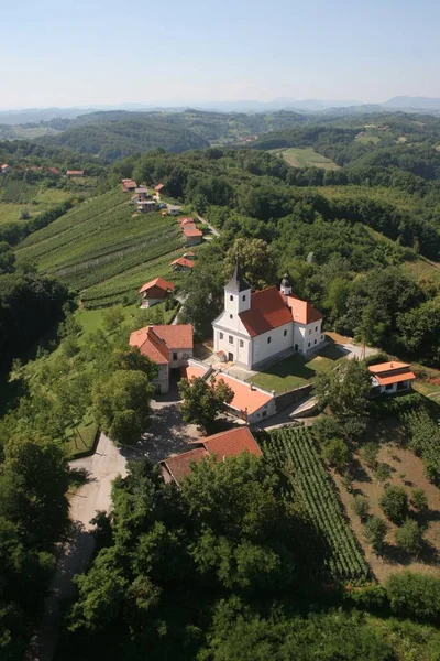 Iglesia Parroquial Santa Bárbara Bedekovcina Croacia —  Fotos de Stock