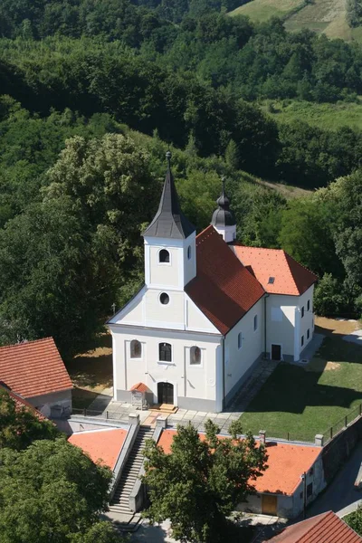 Igreja Paroquial Santa Bárbara Bedekovcina Croácia — Fotografia de Stock