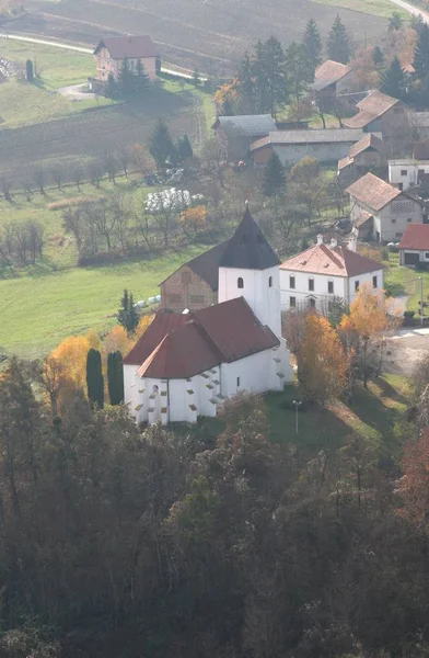 Церква Святої Парафіяльної Церкви Беденіка Хорватія — стокове фото