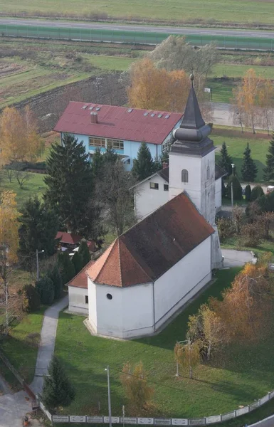 Igreja Paroquial Santa Maria Madalena Veliki Bisag Croácia — Fotografia de Stock