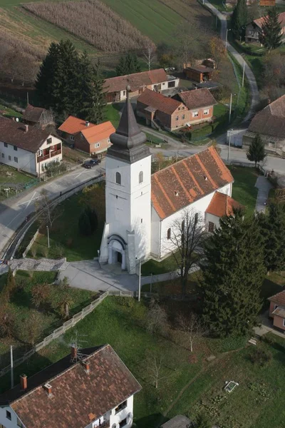 Iglesia Parroquial Santa María Magdalena Veliki Bisag Croacia — Foto de Stock