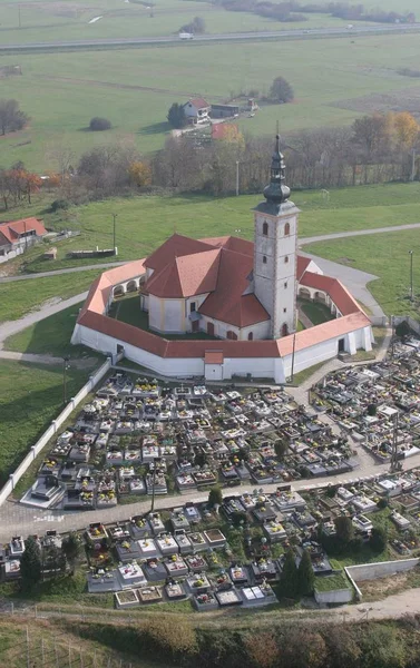 クロアチア コミンの三王教会 — ストック写真