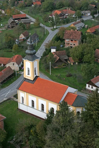 Vrtlinska Saint Helena Kilisesi, Hırvatistan