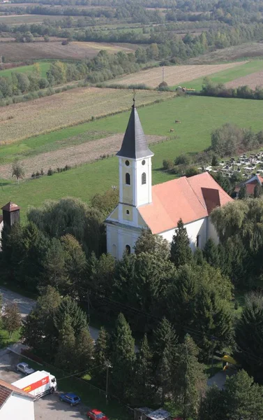 Szent Maximilian Plébániatemplom Posavski Bregi Horvátország — Stock Fotó