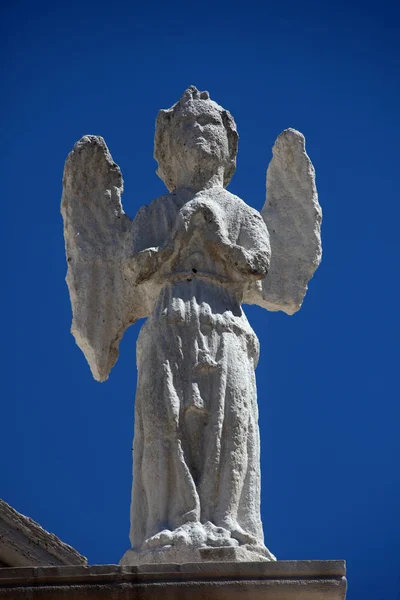Ängel Staty Portalen Kyrkan Antagandet Jungfrun Pag Kroatien — Stockfoto