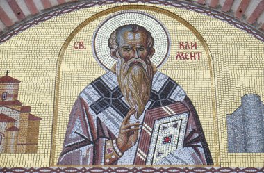 St. Clement, Ohri, Makedonya'daki St. Clement ve Saint Panteleimon kilisesinin girişinde mozaik