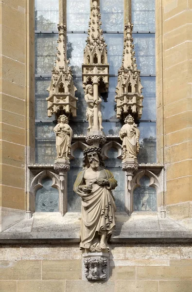 Hombre Dolores Con Tríada Estatuas Fachada Iglesia Santiago Rothenburg Der —  Fotos de Stock