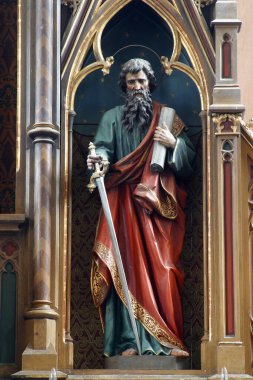 Hırvatistan 'ın Bukevye kentindeki Aziz Anthony Kilisesi' nin mihrabındaki Aziz Paul heykeli