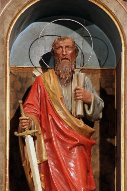 Hırvatistan 'ın Sveti Petar Orehovec kentindeki St. Peter Kilisesi' nin mihrabındaki Aziz Paul heykeli
