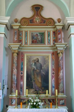 Hırvatistan 'ın Brdovec kentindeki St. Vitus Kilisesi' nde Aziz Joseph sunağı