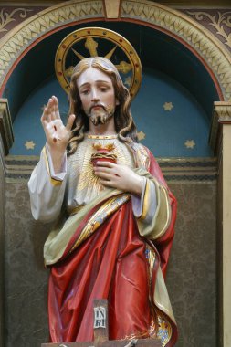 Hırvatistan 'ın Rozga kentindeki Aziz Anne Kilisesi' nde İsa 'nın Kutsal Kalbi Sunağı