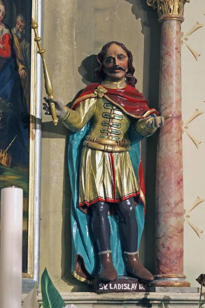 König Ladislaus Statue Altar Der Heiligen Drei Könige Der Kirche — Stockfoto