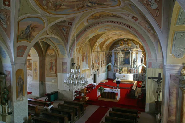 Kościół Zwiastowania Najświętszej Maryi Panny Klanjecu Chorwacja — Zdjęcie stockowe