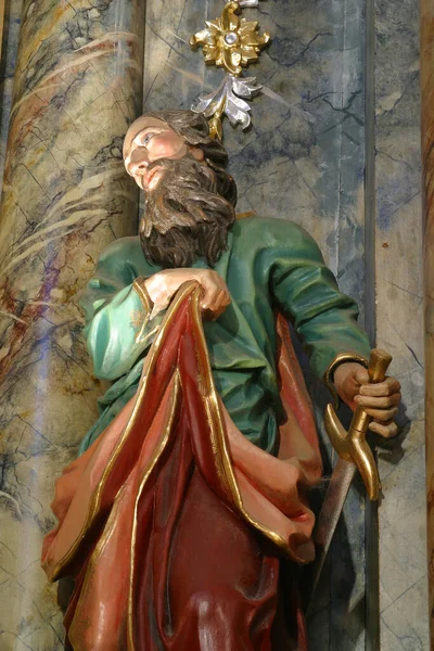 クロアチアのゴルニャ ストゥビツァにある聖ゲオルギオス教区教会の祭壇にある聖パウロ像 — ストック写真