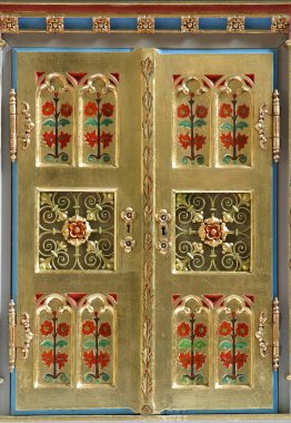 Hırvatistan 'ın Granesina kentinde Bakire Meryem' in doğduğu kilisenin mihrabındaki tapınak.