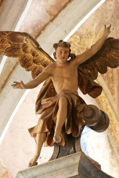 Estátua Anjo Altar Principal Igreja Assunção Virgem Maria Taborsko Croácia — Fotografia de Stock