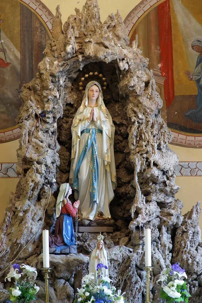 Nossa Senhora Lourdes Igreja Paroquial São Nicolau Donja Zelina Croácia — Fotografia de Stock