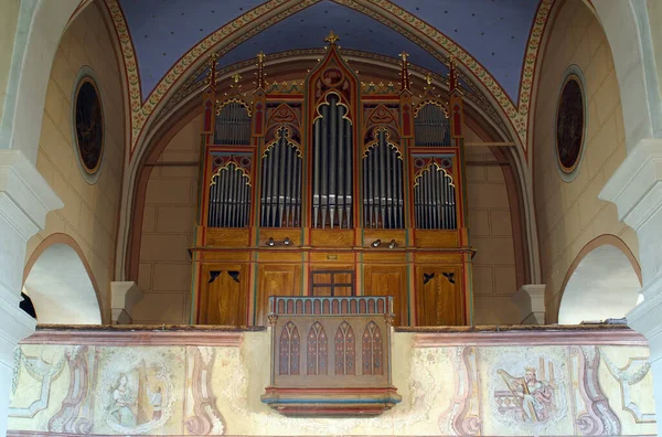 Όργανο Στην Ενοριακή Εκκλησία Της Αγίας Τριάδας Στη Ντόνια Στούμπιτσα — Φωτογραφία Αρχείου