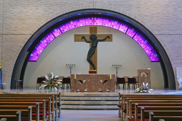 Altare Maggiore Nella Chiesa Votiva Della Santa Madre Della Libertà — Foto Stock