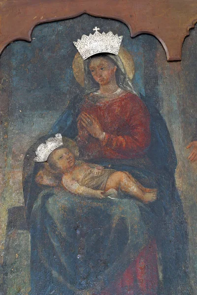 圣母玛利亚与耶稣 克罗地亚Novalja圣玛丽教堂祭坛 — 图库照片