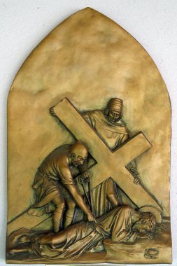 9. Haç İstasyonları, İsa üçüncü kez düştü, Hırvatistan 'ın Zagreb kentindeki Kutsal Üçlü Kilisesi.